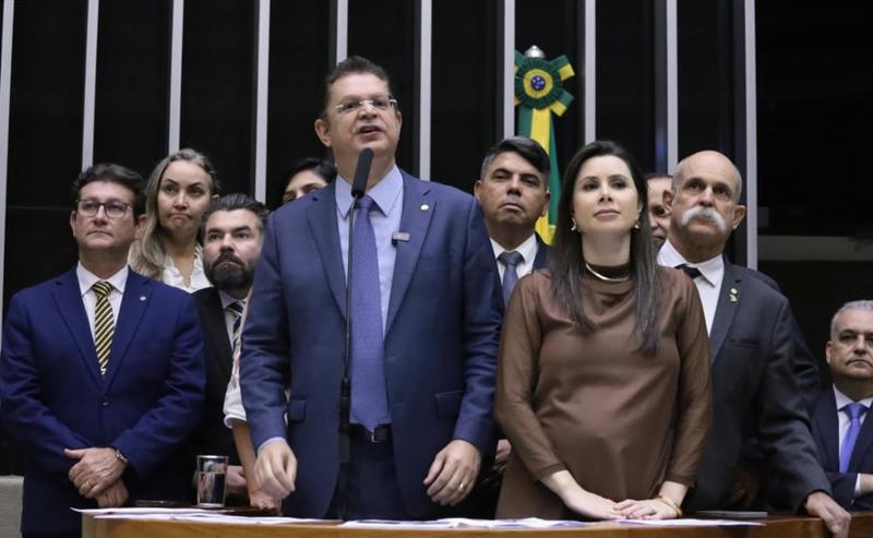 O Congresso Nacional está refém da oposição golpista
