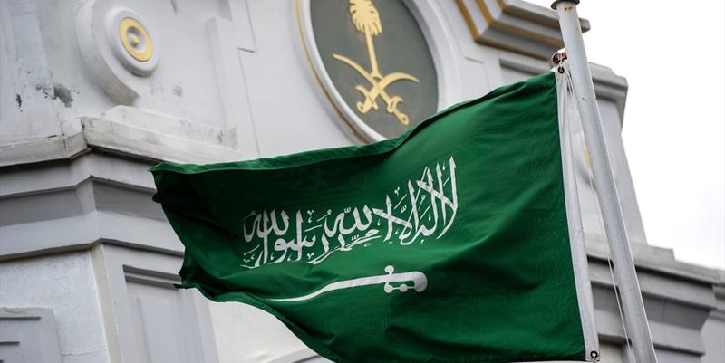 الرياض : فرصة سانحة لبسط سلطة الدولة وتعزيز المؤسسات