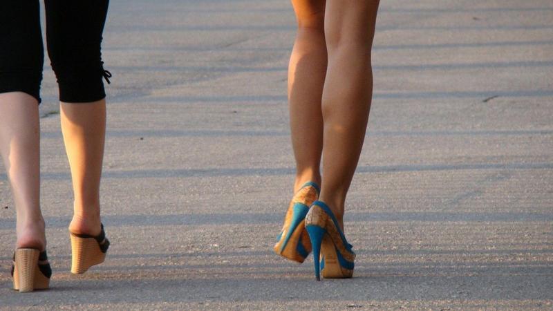 La trata de mujeres y niñas: Un crimen sostenido por el negocio de la prostitución