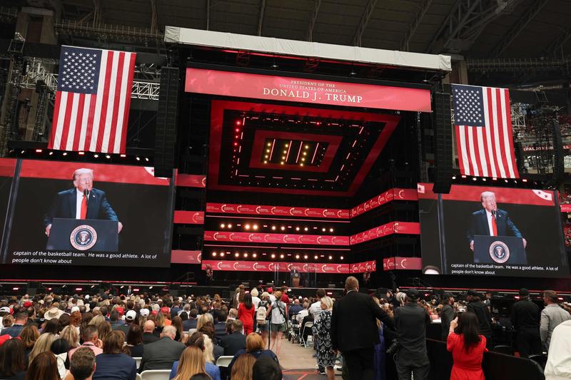 Editoriale Trump, Kirk e i social: qual è il confine della parola?