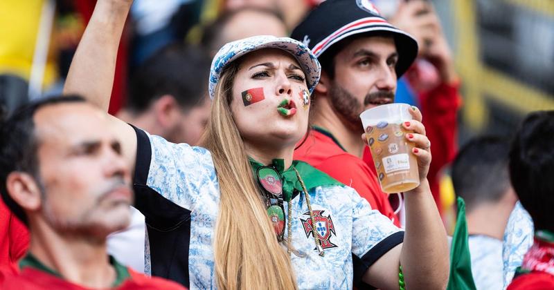 A venda de cerveja nos estádios vai diminuir a pirotecnia