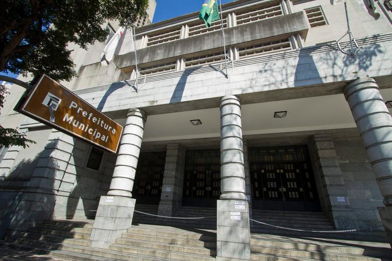 Prefeito de BH é republicano