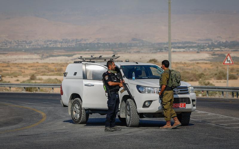 Israel closes border crossing between West Bank and Jordan until further notice