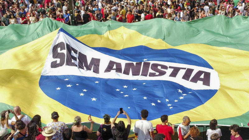 A Câmara se lambuza