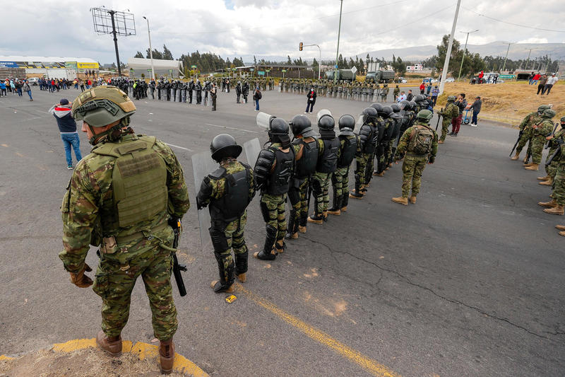 El Gobierno de Ecuador alerta de «actos terroristas» en medio de las protestas sociales