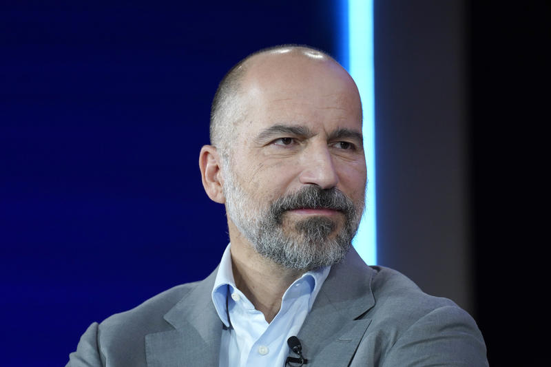 Uber CEO Dara Khosrowshahi Bets on Autonomous Cars to Revive Slowing EV Market