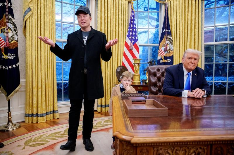White House Pulls 180 on Hundreds of Workers Fired by DOGE