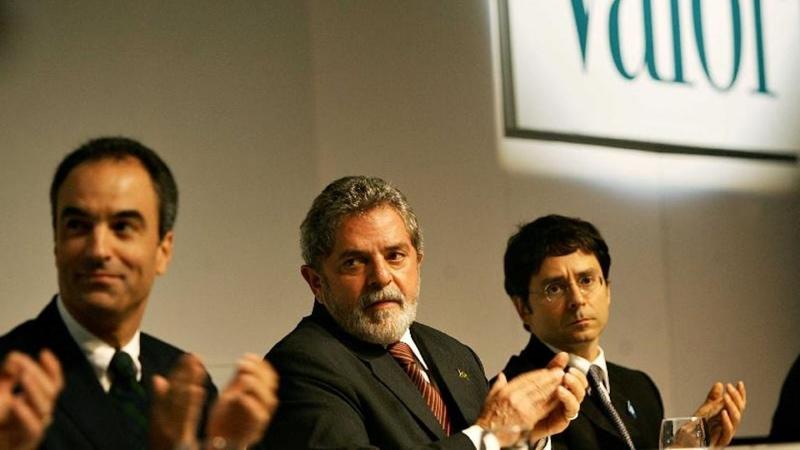 A mídia nos controla?