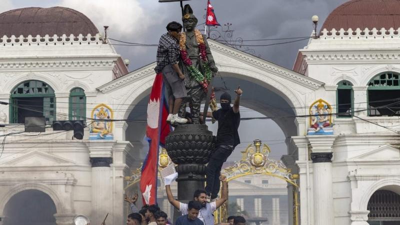 Pad vlade u Nepalu: Revolucija masovne frustracije