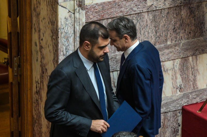 Ο κατά φαντασία νοσηλευτής Μητσοτάκης...