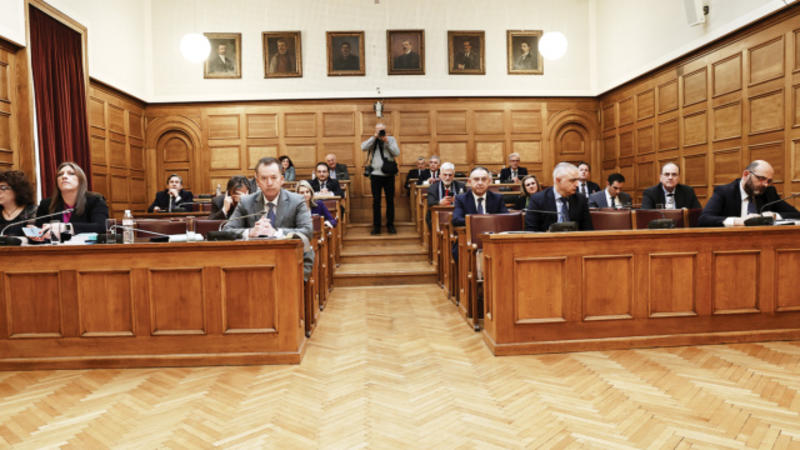 Εξεταστική με ουσία και όχι προσχηματική