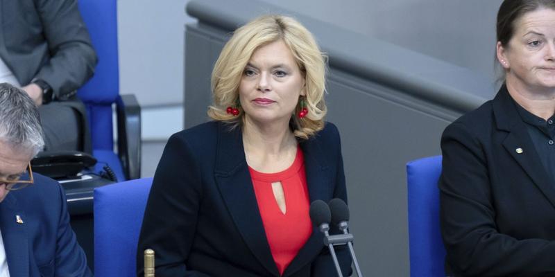 Klöckner lädt Schoa-Überlebende Tova Friedmann zum Holocaust-Gedenken in den Bundestag