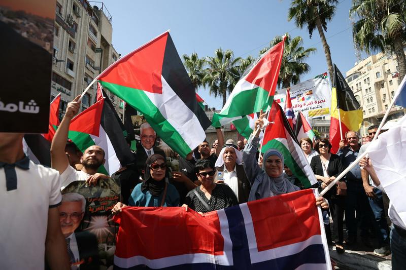 Geography and politics stand in the way of an independent Palestinian state