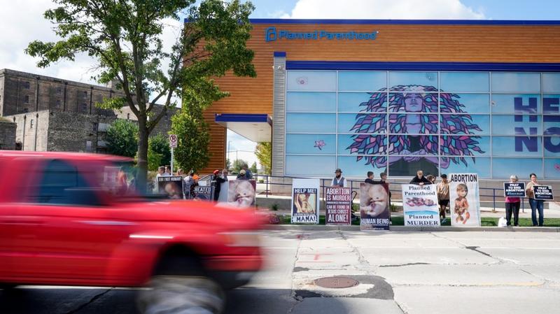 Wisconsin Planned Parenthood Will Stop Abortions—Even Though They’re Legal