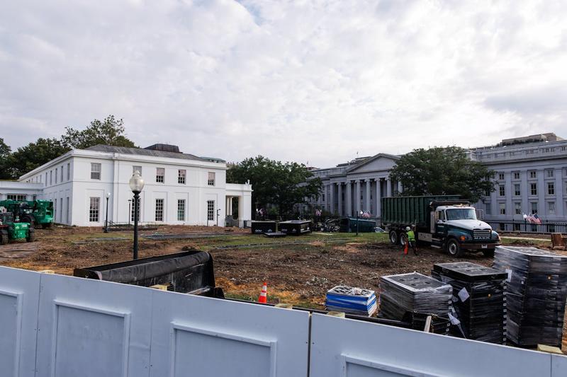 Renderings of Trump’s White House Ballroom Show Just How Insane It Is