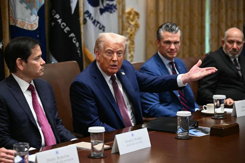Not a Single Member of Team Trump Is Popular, Brutal Poll Shows