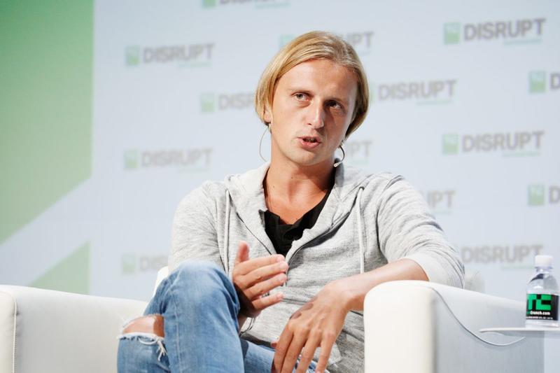 The Capitalist: Reeves and Revolut get chummy at HQ party