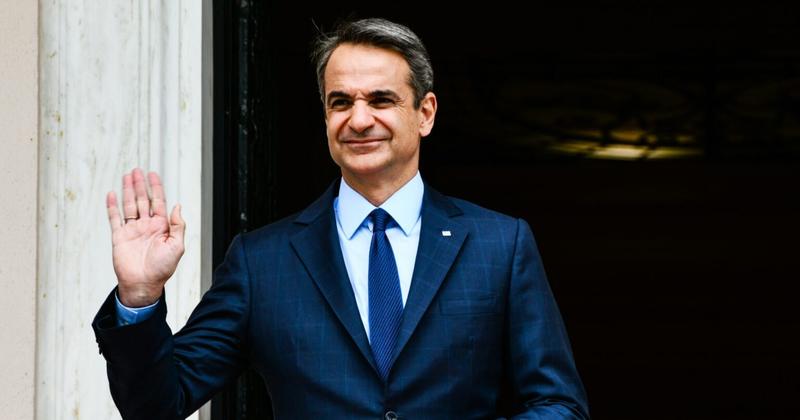 Το φιάσκο της Αμερικής επιταχύνει την αντίστροφη μέτρηση για τον Μητσοτάκη