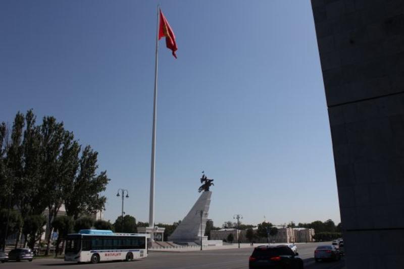 Kyrgyz Parliament Dissolves Itself, Early Elections on the Horizon
