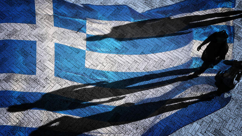 Η Ελλάδα εγκλωβισμένη στην πολιτική της σκιά
