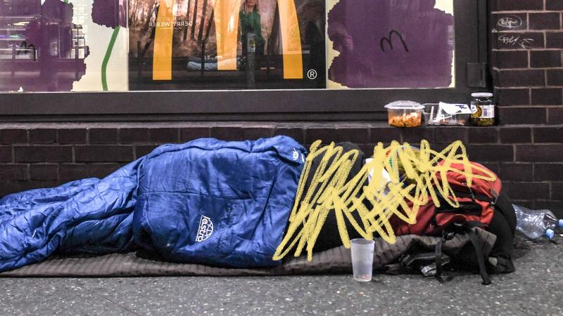 Wohnungslose Jugendliche | Wohnen, lieben, leben – Träume, die für viele Jugendliche unerreichbar bleiben
