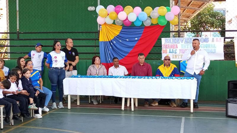 Gobernación de Mérida promueve jornada en la Semana de la Lengua de Señas Venezolanas  