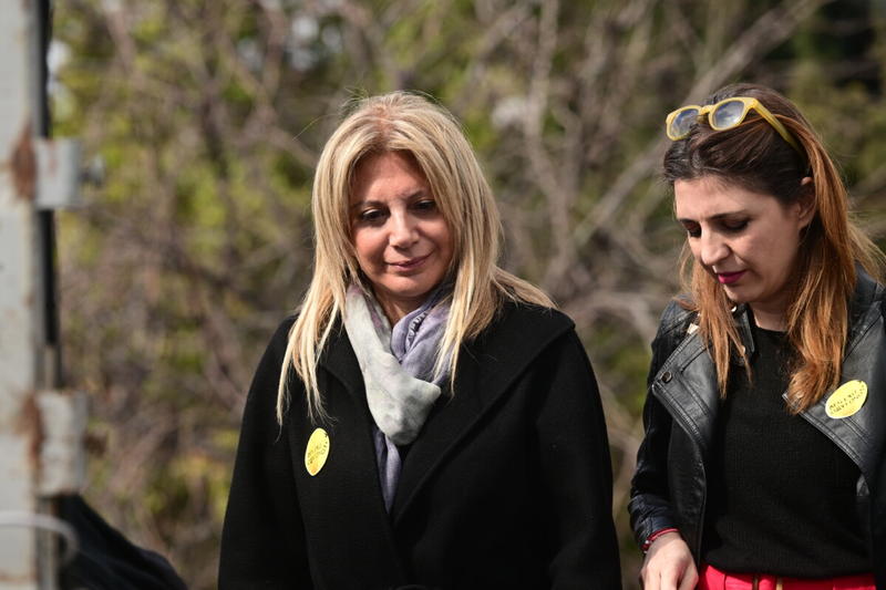 Μη γίνουμε σαν αυτούς που δεν θέλουν να γίνουν σαν την κα Καρυστιανού