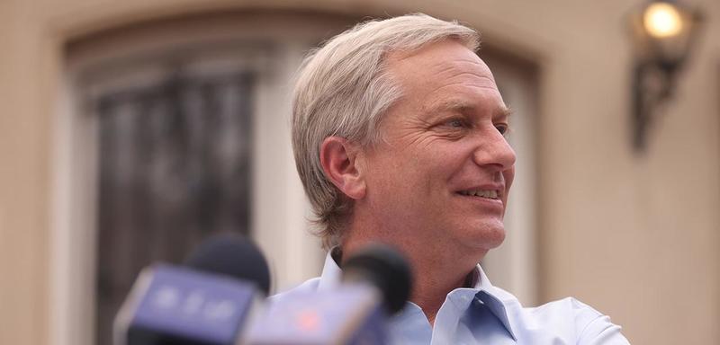 Kast, candidato da ultradireita no Chile, tem almoço de apoio no Rio