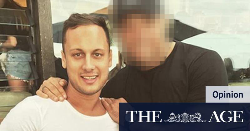 Roosters ban convicted drug courier from their dressing rooms
