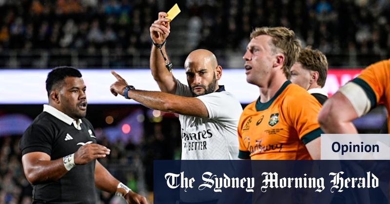 Don’t blame the ref: Sloppy Wallabies need to look at themselves