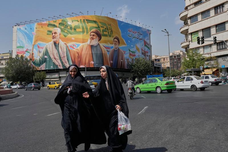 UN arms embargo, other sanctions reimposed on Iran; West says diplomacy still possible