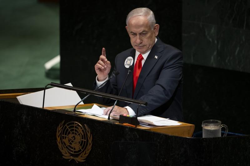 Mr Netanyahu comes calling to peddle a war
