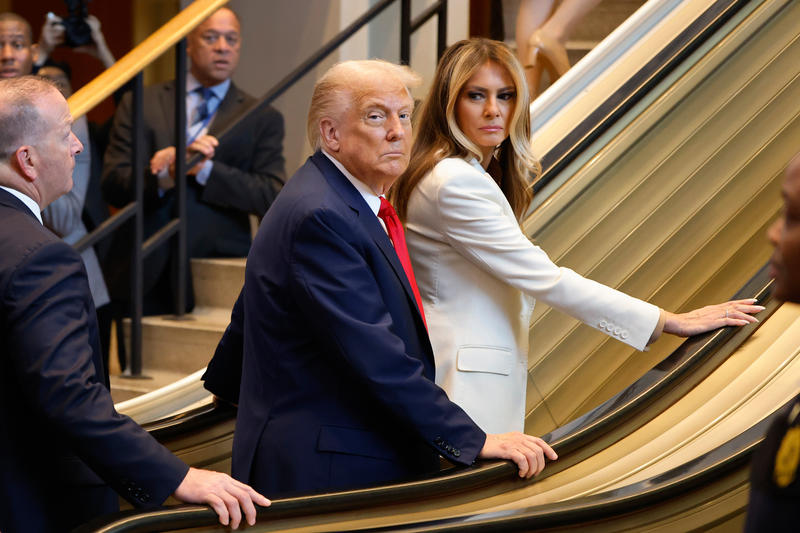 EscalatorGate: The US left’s hatred — of Trump & the right — has now gone global