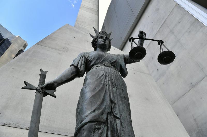 More people are using AI in court, not a lawyer. It could cost you money – and your case