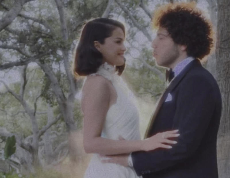 Selena Gómez y Benny Blanco se casan en California