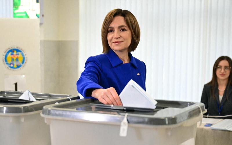 Moldova’s pro-EU government nears majority in vote beset by Russian meddling claims