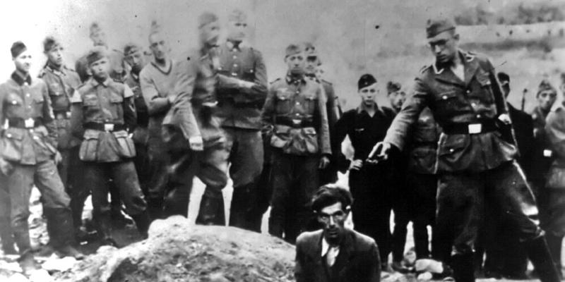 Identität des Täters auf erschütterndem Holocaust-Foto geklärt