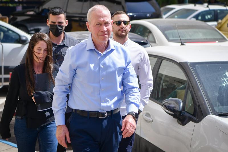 Gallant calls on Likud to reject path of Ben Gvir as party meets to expel him