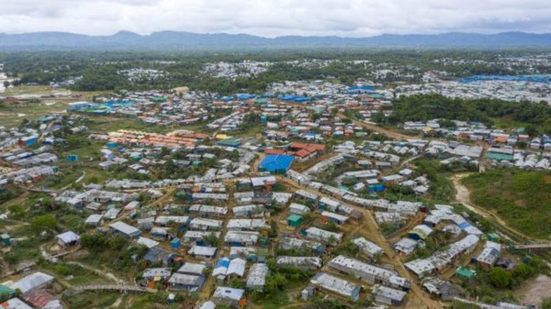 Bangladesh’s Yunus Calls For Action to Prevent Rohingya Refugee ‘Catastrophe’