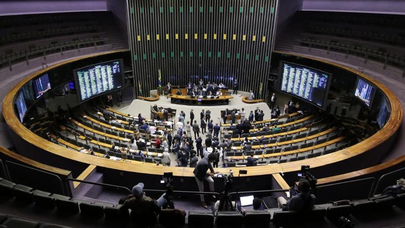 Federações partidárias: avanço ou uma nova roupa para a velha política?