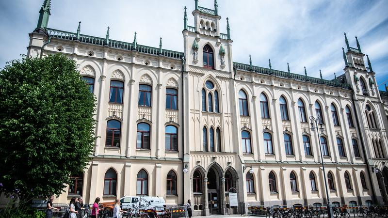 Politik är inte ett popularitetstest i sociala medier