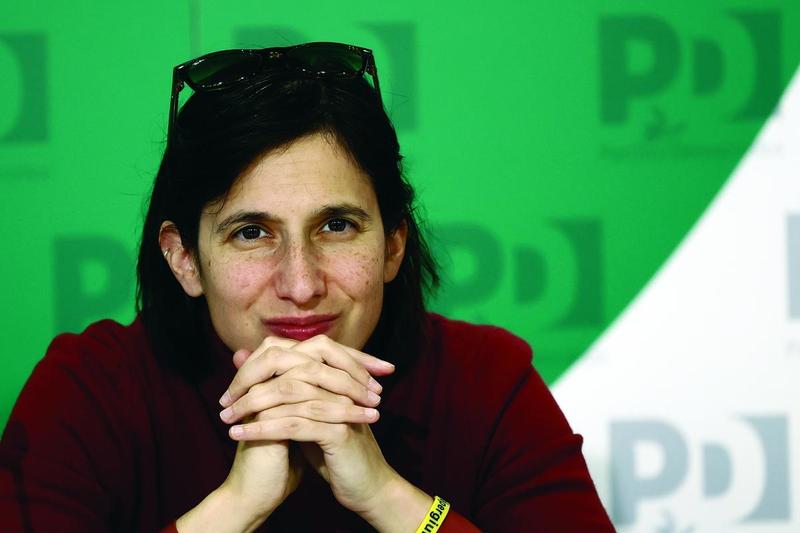 «Il Campo Largo va avanti», Elly Schlein incassa ma al Nazareno adesso c’è aria da resa dei conti