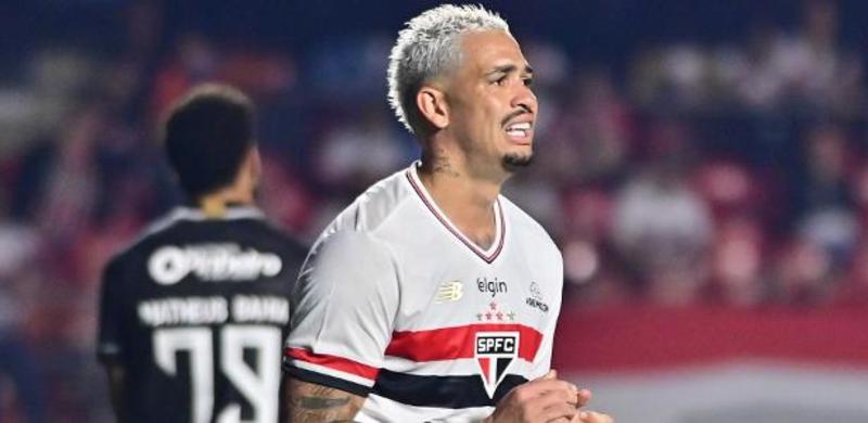 São Paulo, Corinthians ou Santos: quem terá o fim de ano mais melancólico?