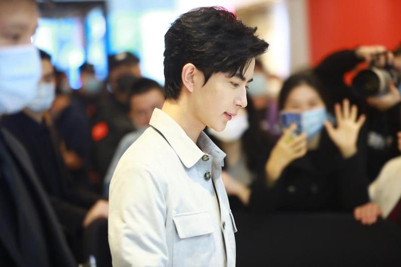The Chinese Public Is Obsessing Over a Perceived Celebrity Cover-Up