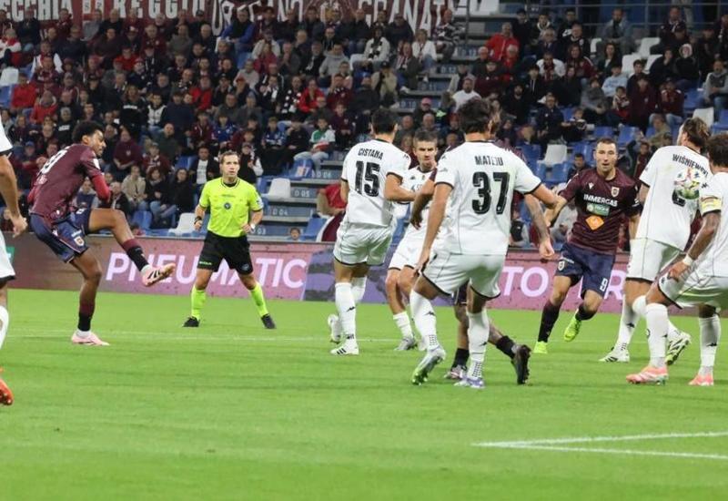 Primo tempo pessimo, secondo all'arrembaggio: la Reggiana fa 1-1 con lo Spezia