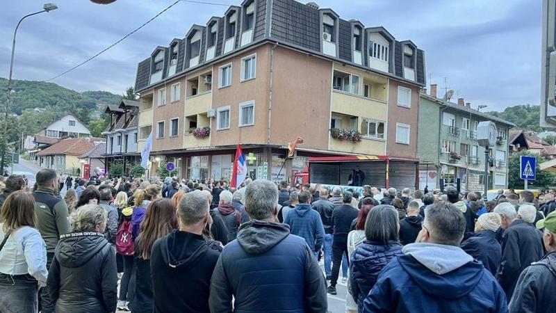 Kosjerić pobedio Milana Radoičića i Vučićeve naprednjake