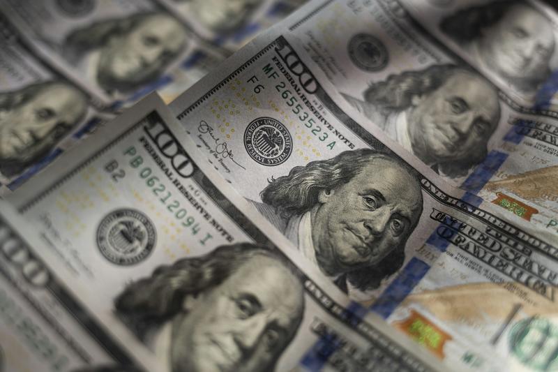 New data shows the US dollar still dominates foreign exchange markets – despite Trump’s economic chaos