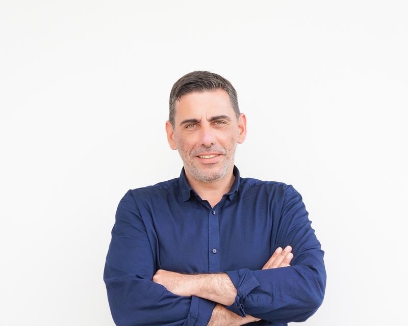 Λύσεις υπάρχουν, αλλά προϋποθέτουν όραµα