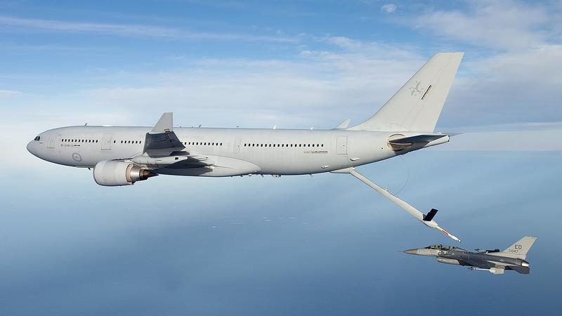 Europe’s Midair Refueling Tanker Fleet Is Dangerously Small