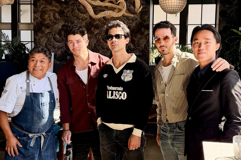 'So friendly': Boy band surprises SF restaurant after Chase Center show